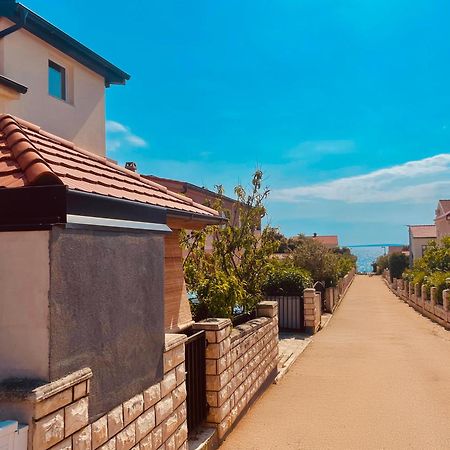 Apartmani Trupeljak Mandre Zewnętrze zdjęcie