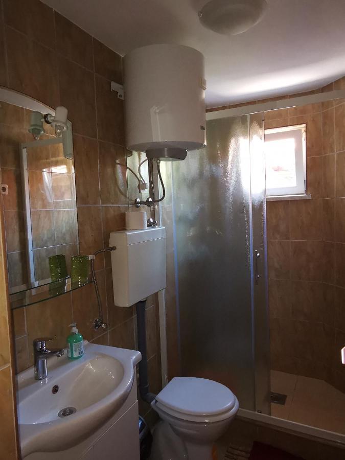 Apartmani Trupeljak Mandre Zewnętrze zdjęcie