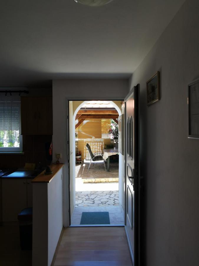 Apartmani Trupeljak Mandre Zewnętrze zdjęcie